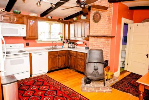 252 High Street Farmington ME 04938