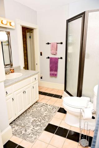 252 High Street Farmington ME 04938