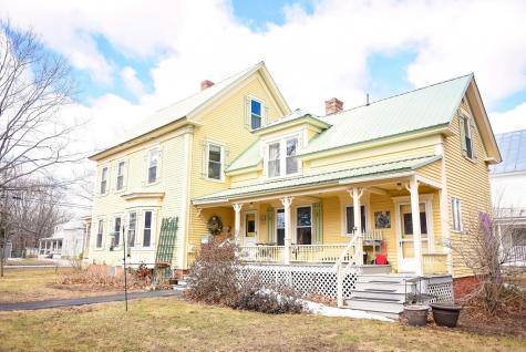 252 High Street Farmington ME 04938