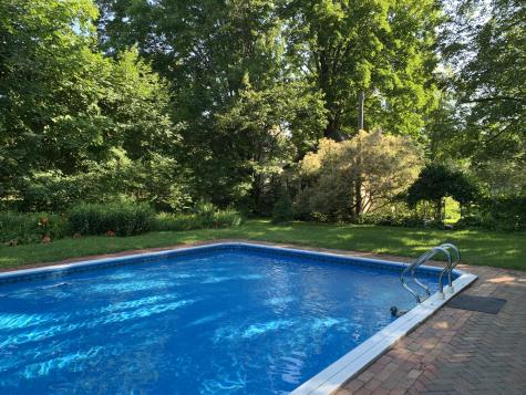 252 High Street Farmington ME 04938