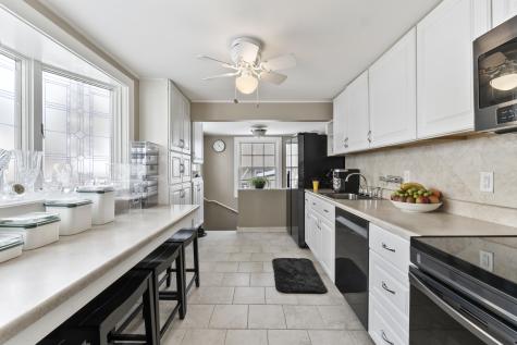 4 Pine Lane Old Orchard Beach ME 04064