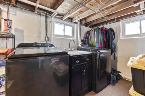 4 Pine Lane Old Orchard Beach ME 04064