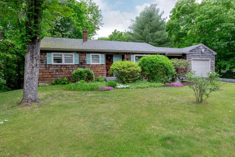 35 Brooks Avenue Lewiston ME 04240