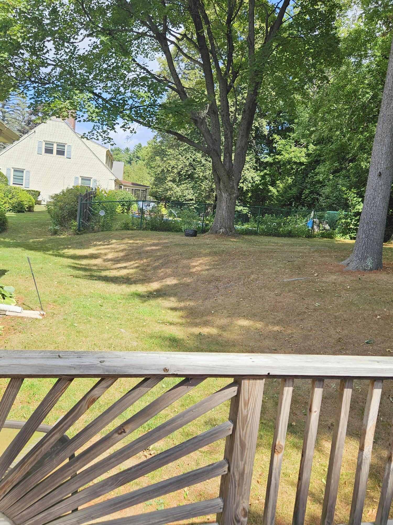 15 Pineland Street Lewiston ME 04240