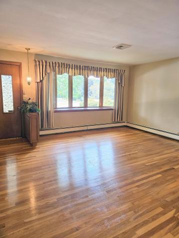 15 Pineland Street Lewiston ME 04240