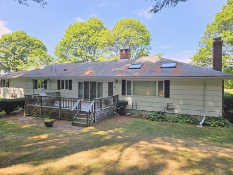 15 Pineland Street Lewiston ME 04240