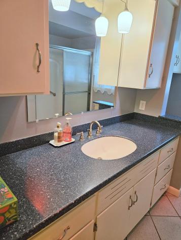 15 Pineland Street Lewiston ME 04240