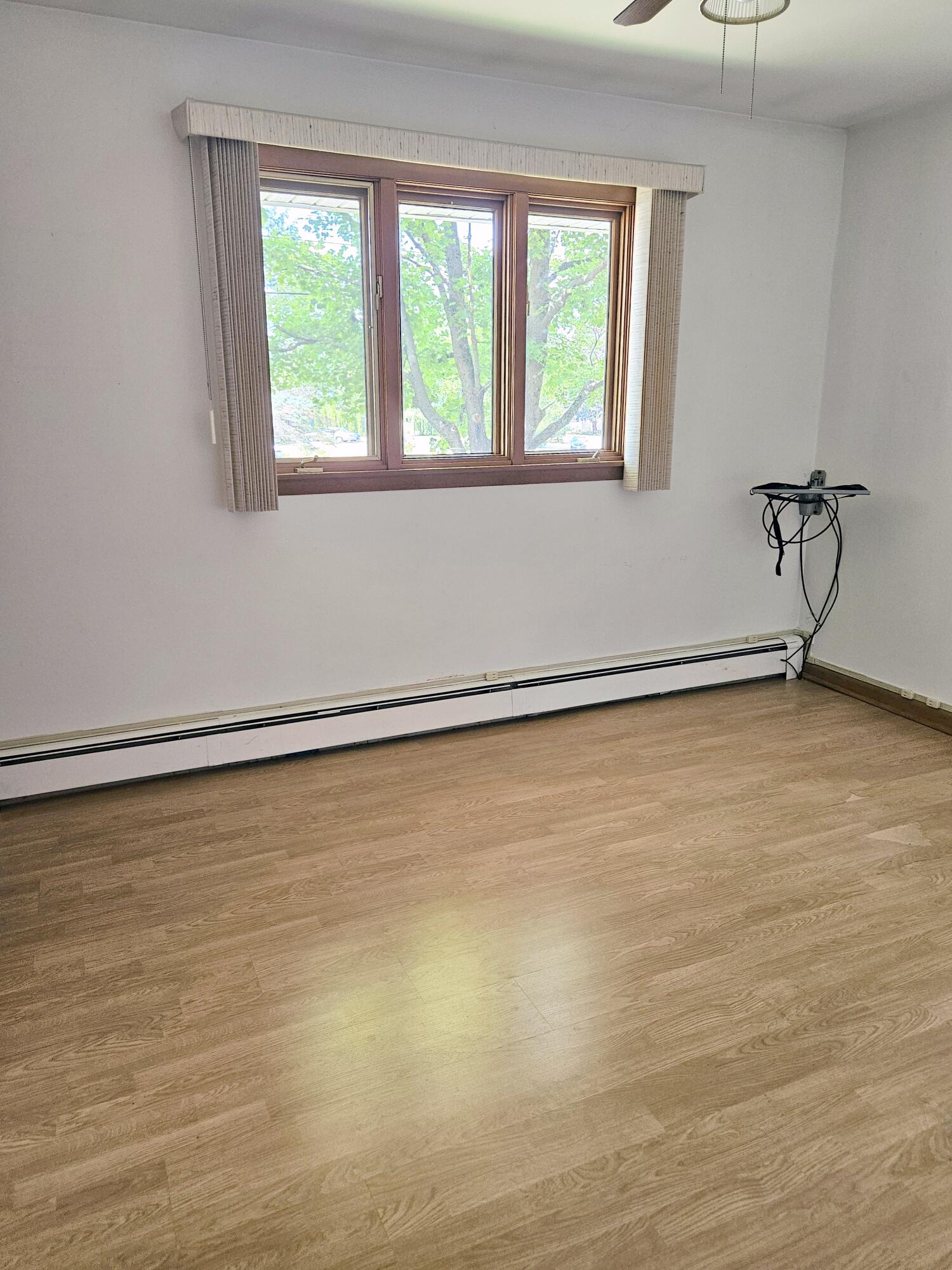 15 Pineland Street Lewiston ME 04240