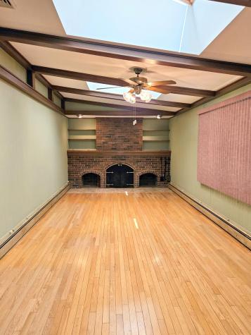 15 Pineland Street Lewiston ME 04240