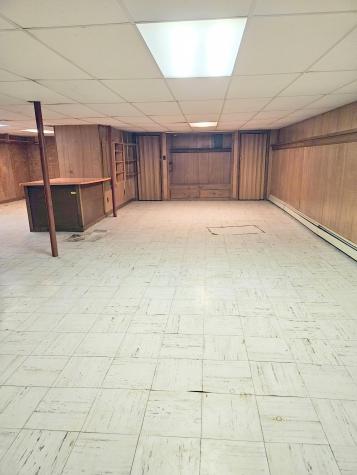 15 Pineland Street Lewiston ME 04240