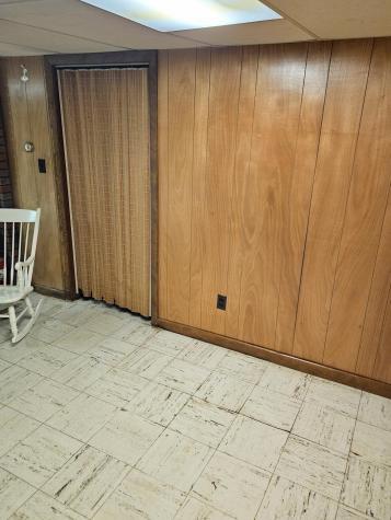 15 Pineland Street Lewiston ME 04240