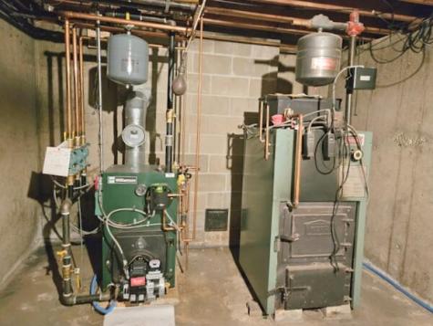 15 Pineland Street Lewiston ME 04240