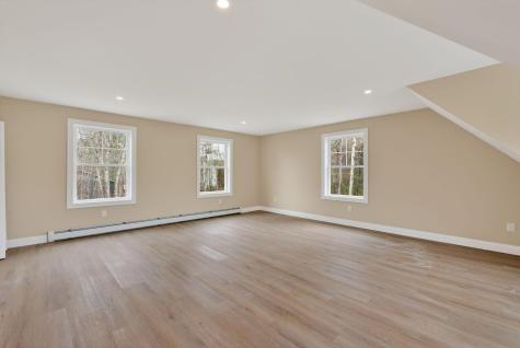 9 Dusty Rhoades Lane Windham ME 04062