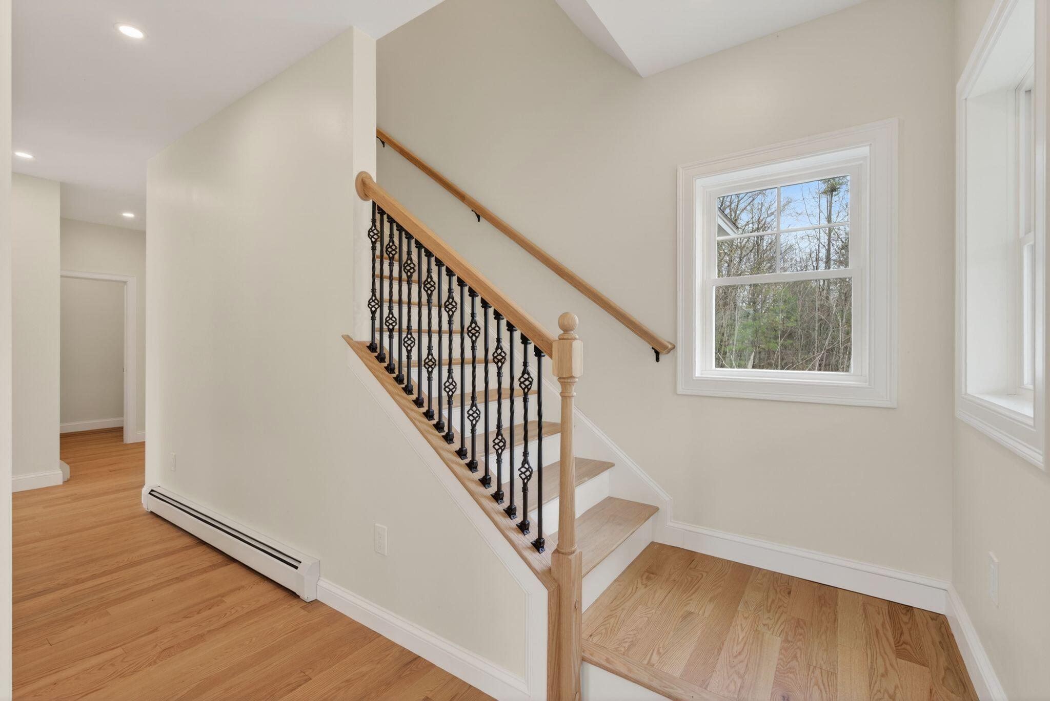 9 Dusty Rhoades Lane Windham ME 04062