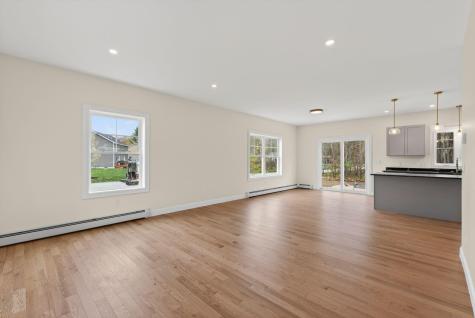9 Dusty Rhoades Lane Windham ME 04062