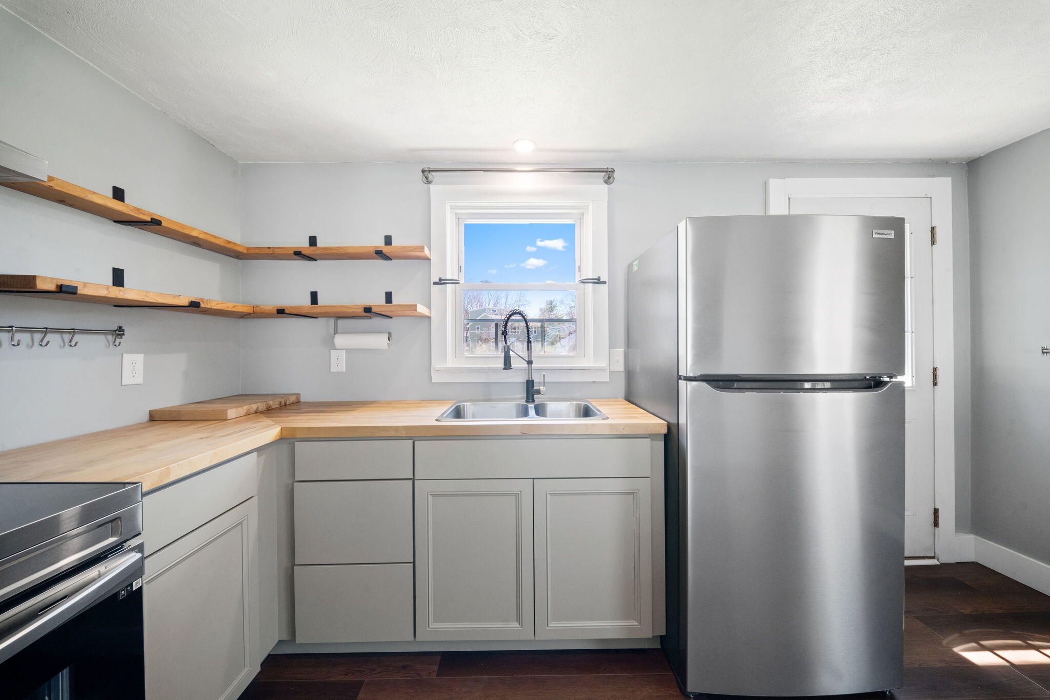 8 Lamb Street Windham ME 04062