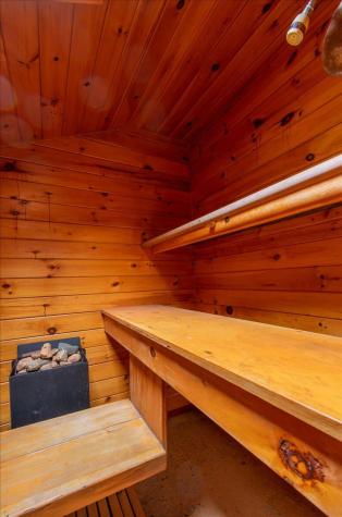 22 Brooks Way Owls Head ME 04854