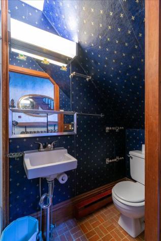 22 Brooks Way Owls Head ME 04854