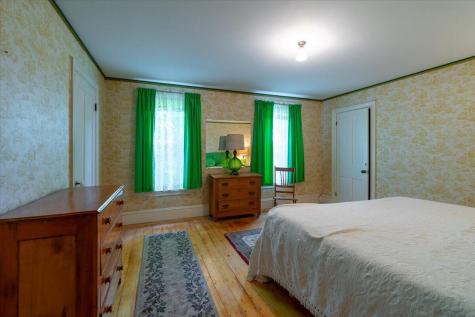 22 Brooks Way Owls Head ME 04854