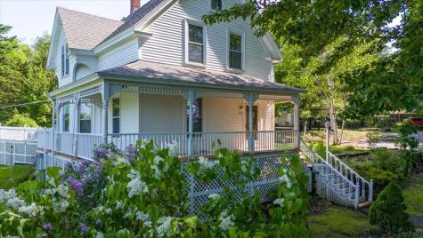 22 Brooks Way Owls Head ME 04854