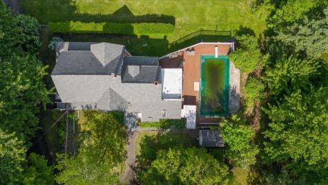 22 Brooks Way Owls Head ME 04854