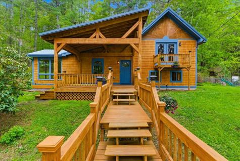 203 Belgrade Road Oakland ME 04963
