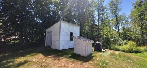 43 Quaker Road Sidney ME 04330