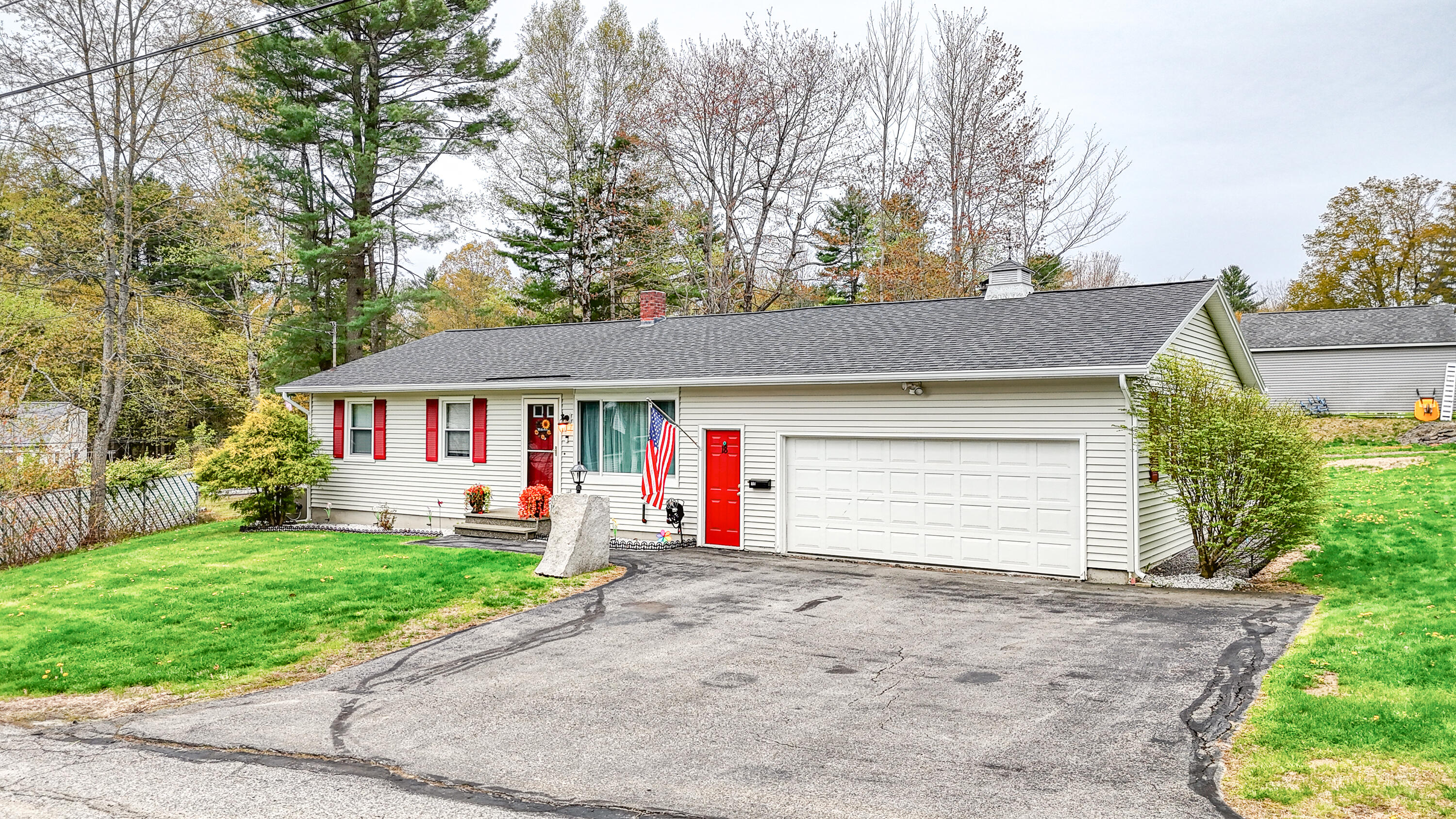 18 Burke Street Farmingdale ME 04344