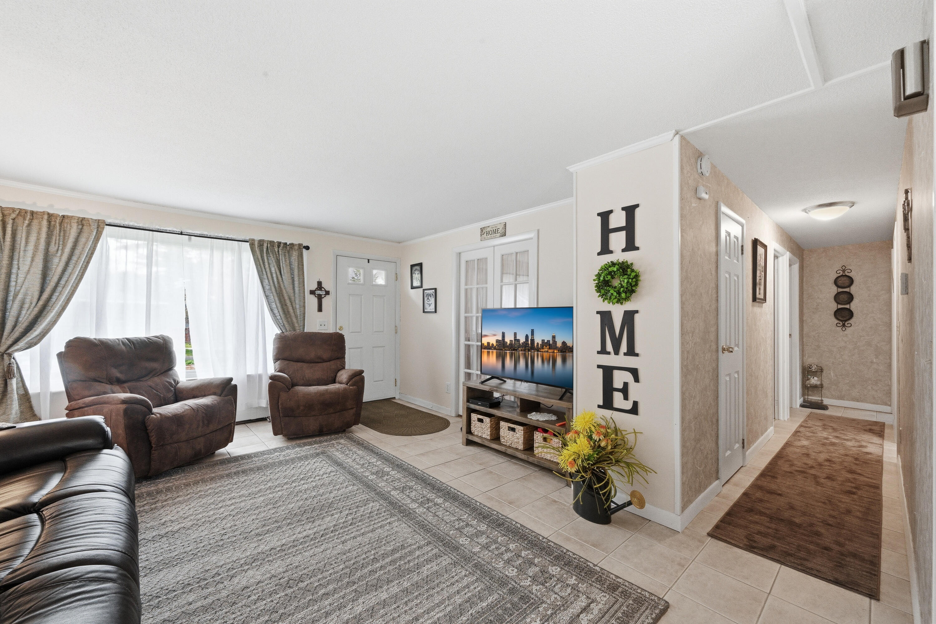 18 Burke Street Farmingdale ME 04344