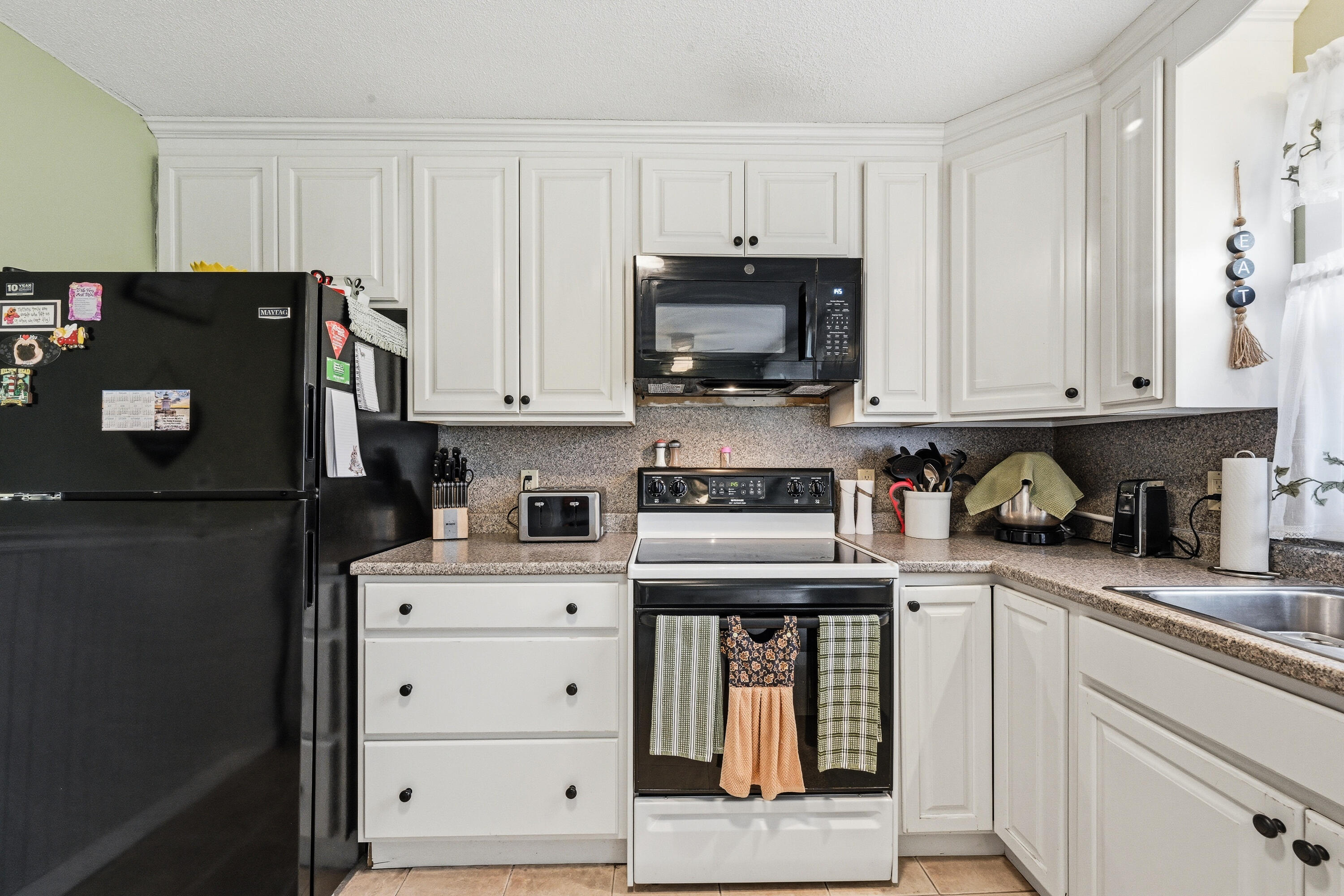 18 Burke Street Farmingdale ME 04344