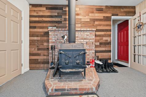 18 Burke Street Farmingdale ME 04344