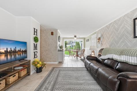 18 Burke Street Farmingdale ME 04344