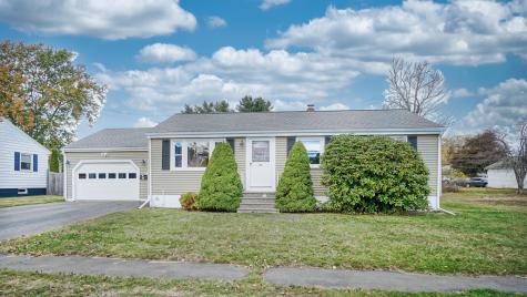 23 Kenneth Road South Portland ME 04106