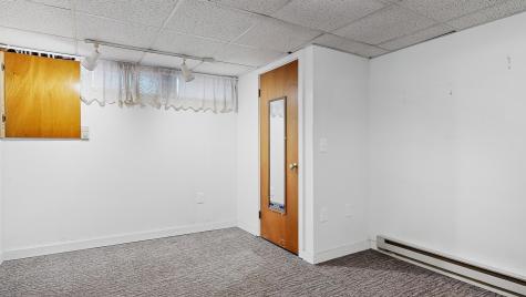 23 Kenneth Road South Portland ME 04106