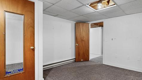 23 Kenneth Road South Portland ME 04106