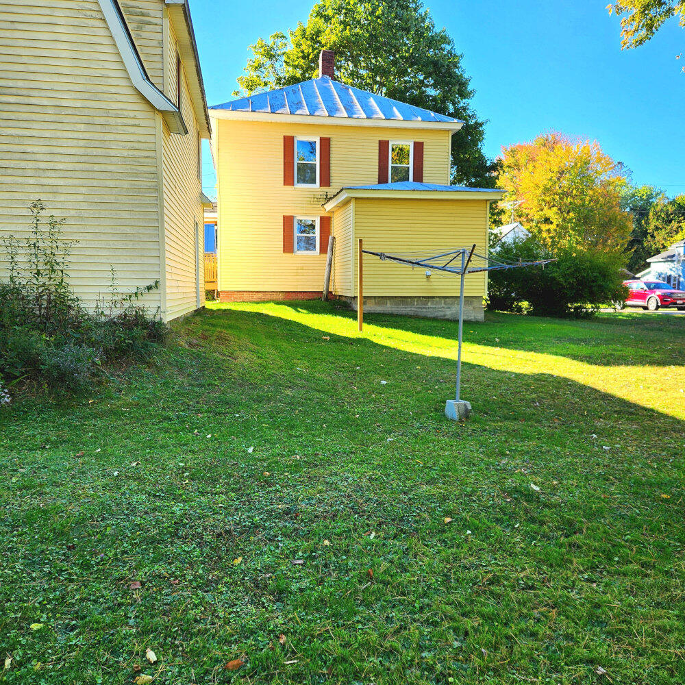 20 John Street Madison ME 04950