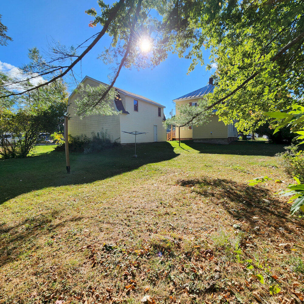 20 John Street Madison ME 04950