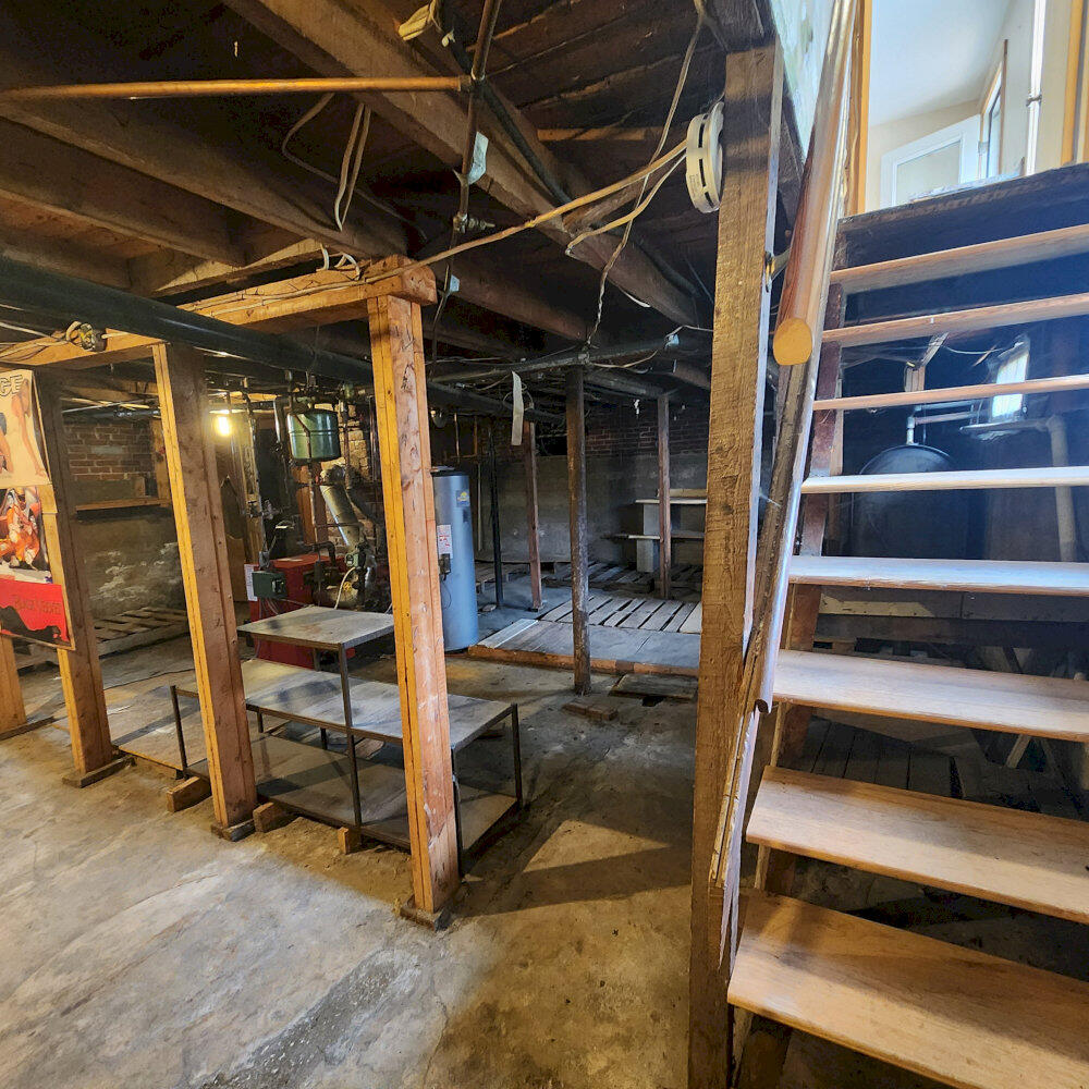 20 John Street Madison ME 04950