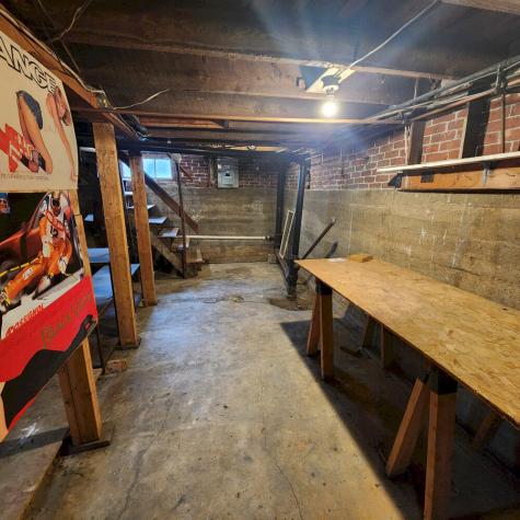 20 John Street Madison ME 04950