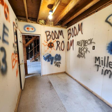 20 John Street Madison ME 04950