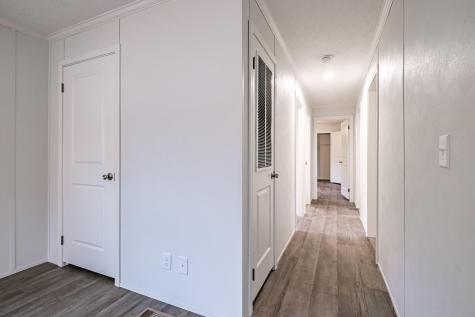 8 Maplewood Drive Limington ME 04049