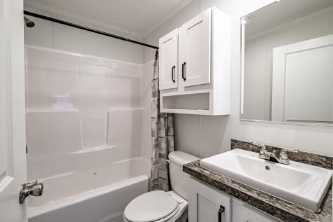 8 Maplewood Drive Limington ME 04049