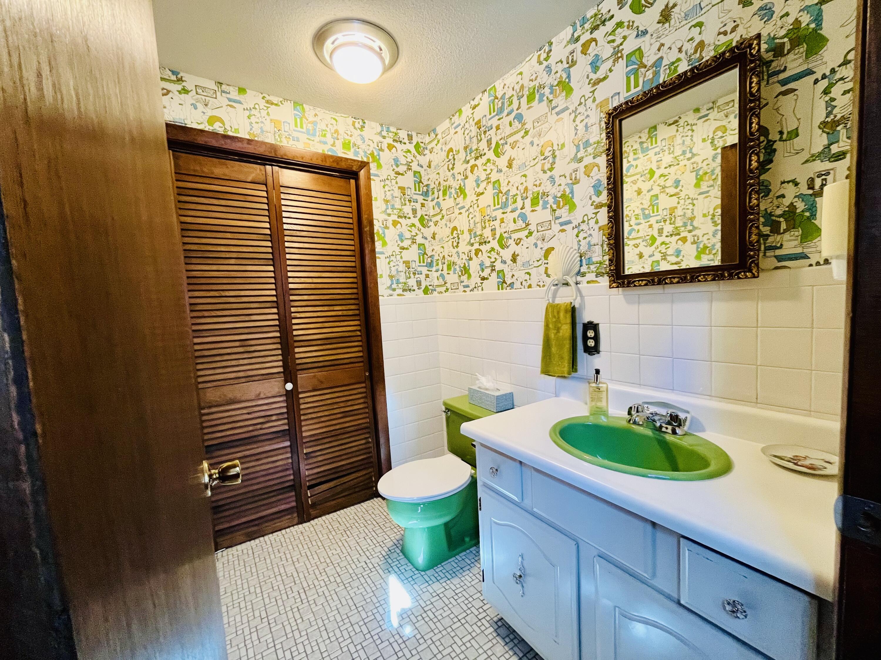 76 Rayville Road Otisfield ME 04270