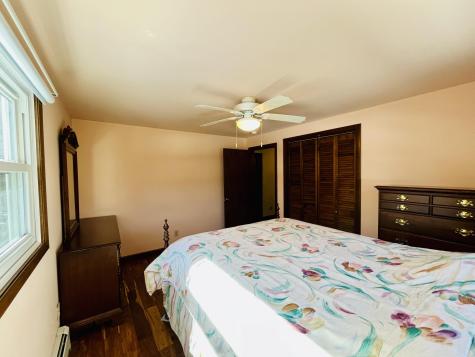76 Rayville Road Otisfield ME 04270