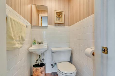 28 Intervale Road Kennebunk ME 04043