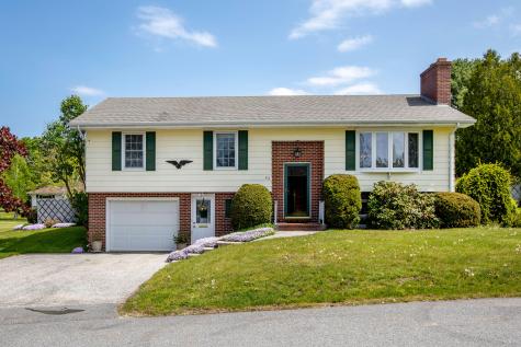 22 Ventura Street Lewiston ME 04240