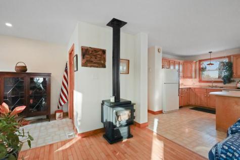 1941 Eastern Road Warren ME 04864