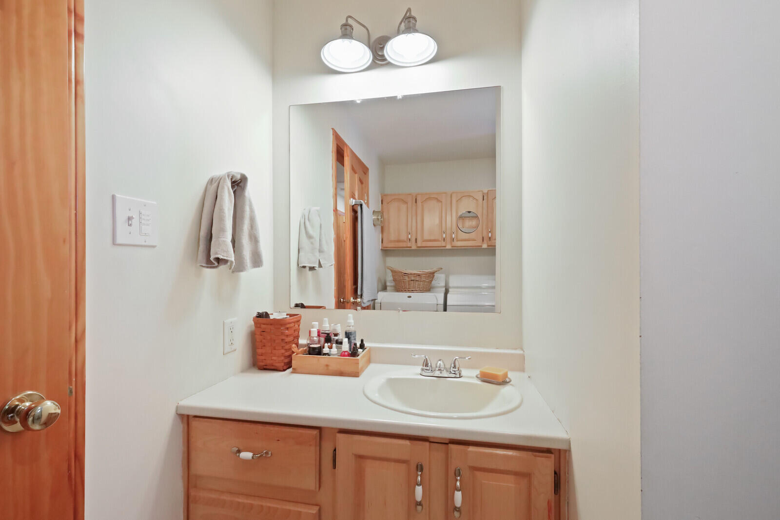 1941 Eastern Road Warren ME 04864