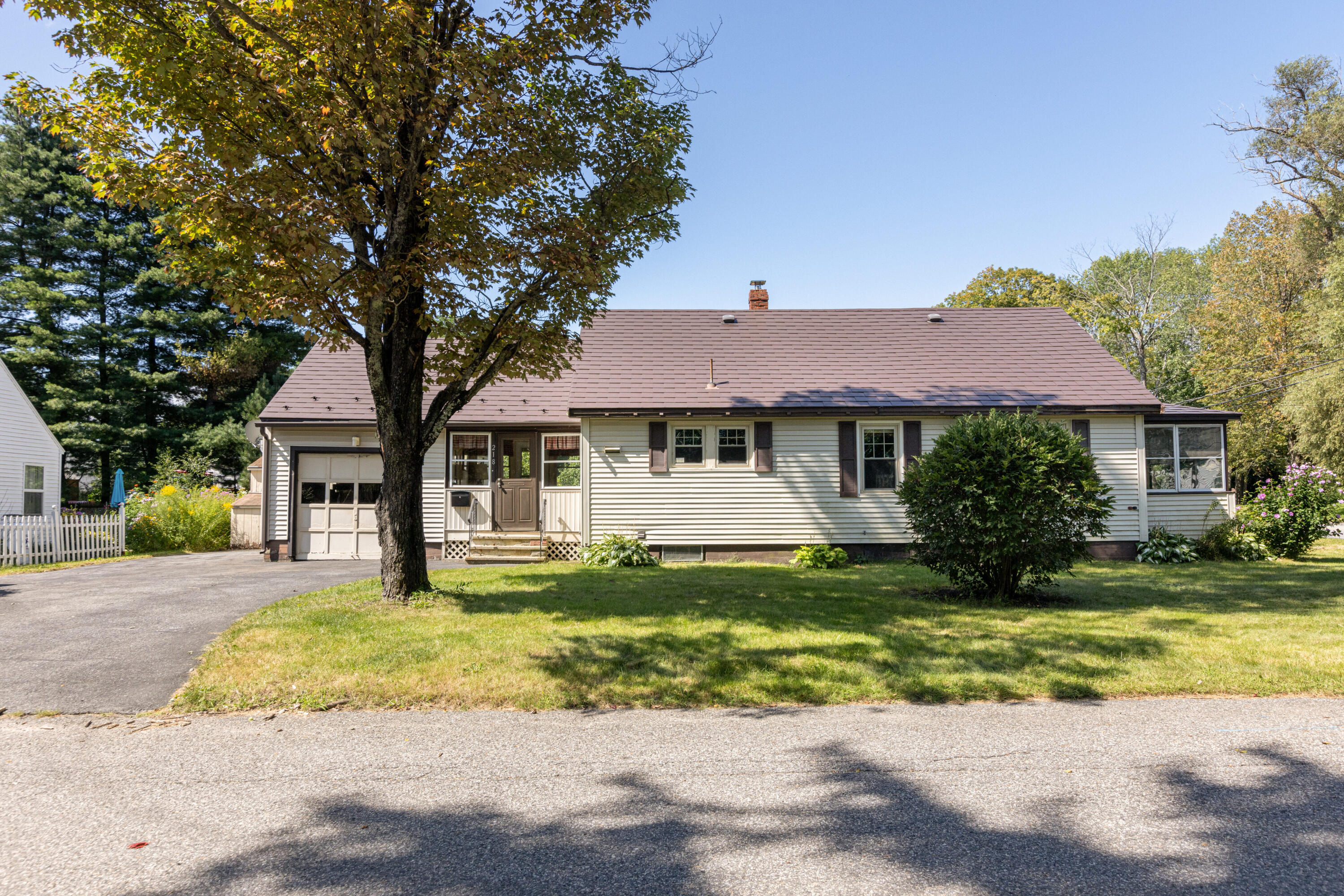 218 Longfellow Street Westbrook ME 04092