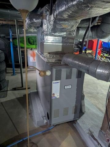 22 Woodman Avenue Fairfield ME 04937